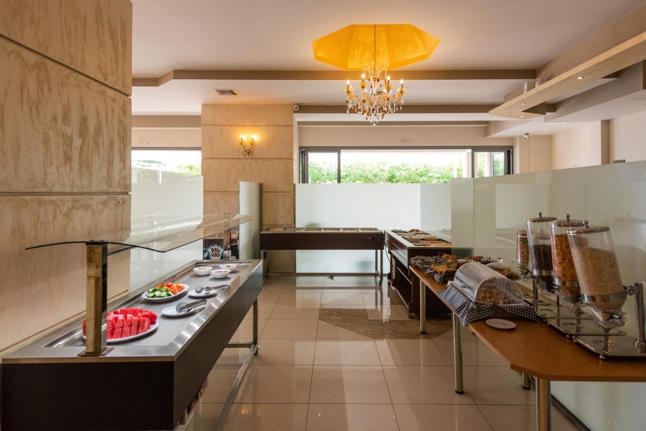 Messíni Buka Sandy Beach מראה חיצוני תמונה