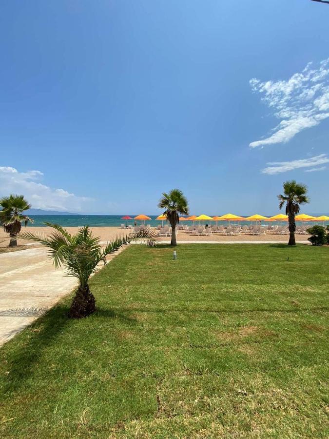 Messíni Buka Sandy Beach מראה חיצוני תמונה