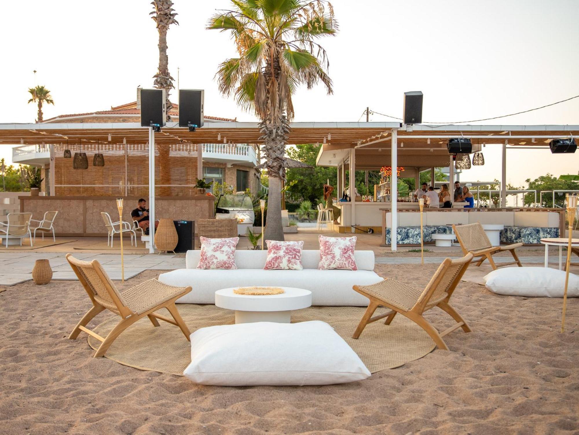 Messíni Buka Sandy Beach מראה חיצוני תמונה