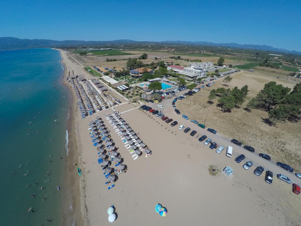 Messíni Buka Sandy Beach מראה חיצוני תמונה
