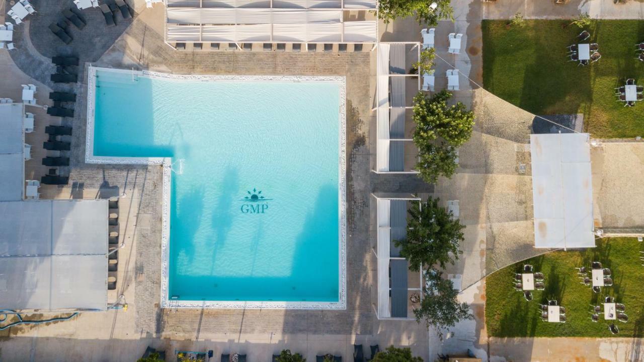 Messíni Buka Sandy Beach מראה חיצוני תמונה